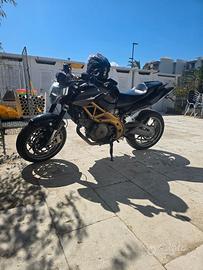 Aprilia shiver 750cc