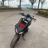 Aprilia sr replica