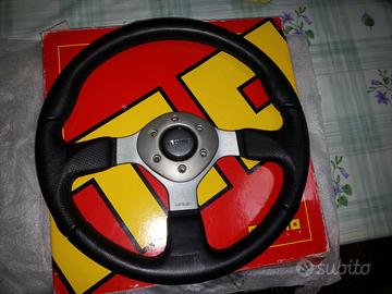 Volante momo + calice OMP