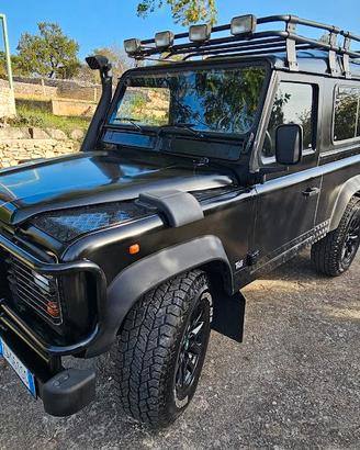 Land Rover Defender 90 serie 300