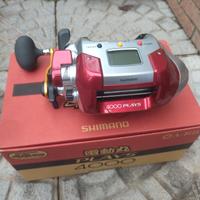 Shimano plays 4000 mulinello elettrico