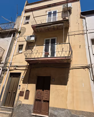 Casa a caltagirone
