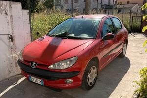 Peugeot 206 del 2003 per neopatentati