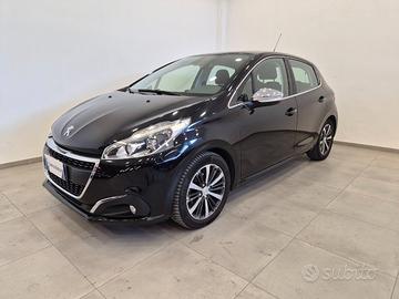 Peugeot 208 1.2 puretech Allure 5P - NEOPATENTATI
