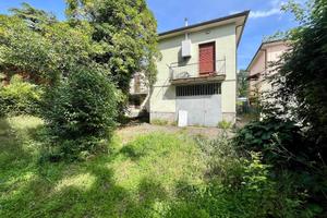 CASA SEMINDIPENDENTE A ALTOPASCIO