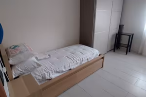 Camera singola per studenti con conteatto