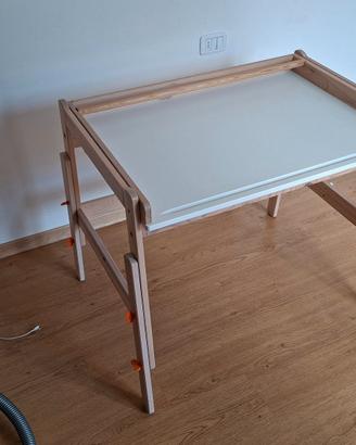 Scrivania bambini Ikea Flisat + mobile contenitore