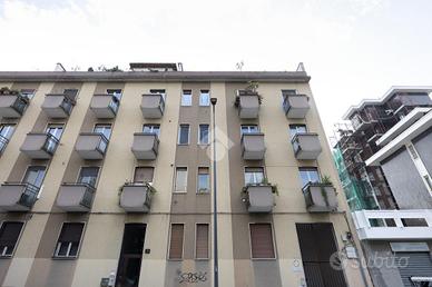 LABORATORIO A MILANO