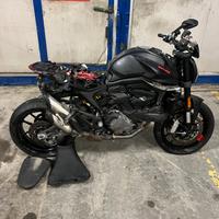 Ducati Monster 937 incidentata 2021