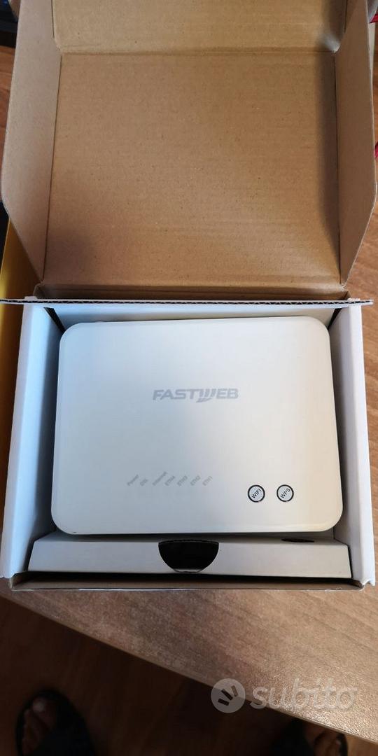 MODEM ROUTER FASTWEB DA 2200 BIANCO WI-FI - Informatica In vendita a ...