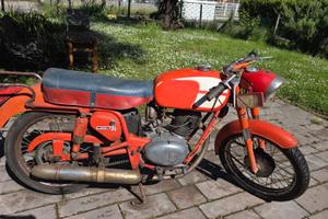 MOTO GILERA 124 EXTRA ANNO 1962 D'EPOCA 