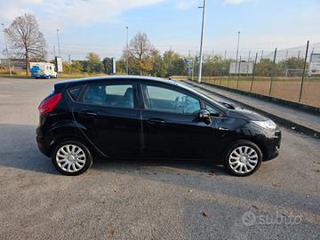 FORD Fiesta 6ª serie - 2011