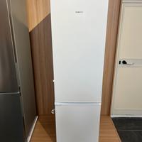 Frigorifero Combinato Comfee’ 262 litri Statico