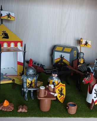 Playmobil Knights Accampamento Cavalieri del Leone