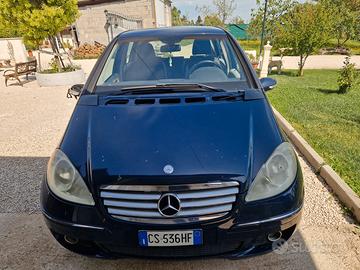 MERCEDES Classe A (W/C169) - 2004