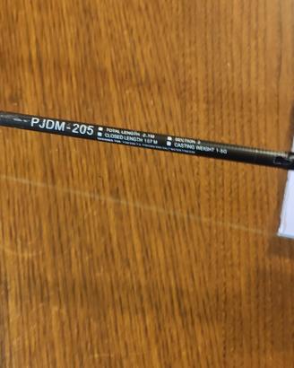 canna da spinning DARK MATE. CARSON