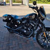 Harley Davidson 883 