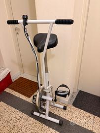 Cyclette pieghevole