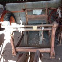 Antico Telaio di Legno da Restaurare