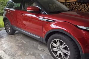 land rover evoque 2.2 pure
