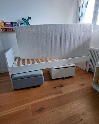 Letto bianco ikea con materasso e accessori