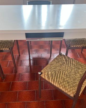 Tavolo cucina con 4 sedie