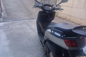 Scooter YAMAHA