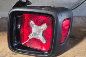 Stop destro posteriore dx originale Jeep renegade 