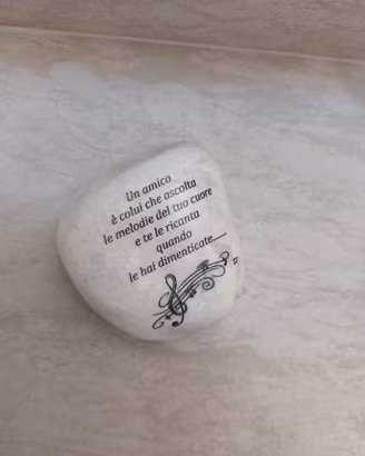 Fermacarte per amico
