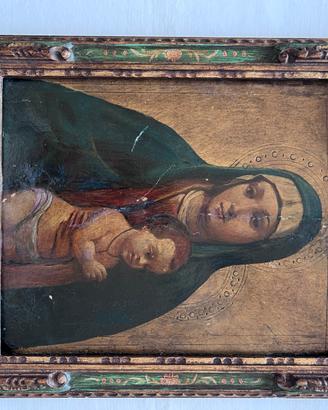 Antica Madonna con bambino