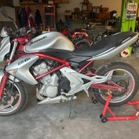 Kawasaki er6n