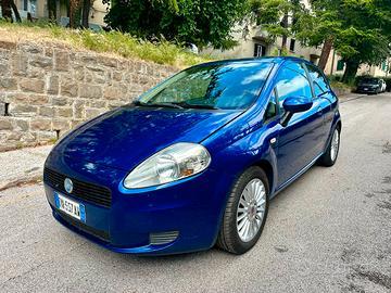 Fiat Grande Punto 1.2 a benzina neopatentati