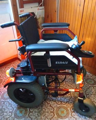 sedia a rotelle elettrica 