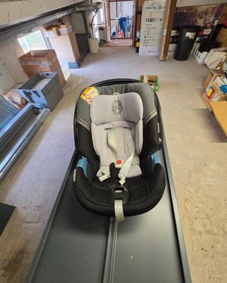 Ovetto Peg Perego – Seggiolino Auto Neonato