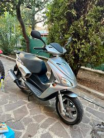 Benelli Velvet 250