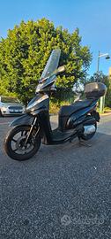 Honda SH300 Sport 