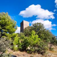 Torre rinascimentale con tenuta in umbria