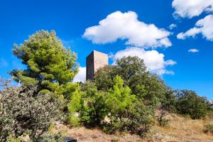 Torre rinascimentale con tenuta in umbria