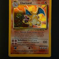 Pokemon - Charizard set base