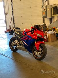 Honda cbr 600 RR 2005