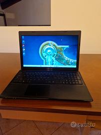Portatile Asus Intel pentium ssd  windows 11