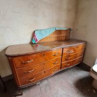 Comò con specchiera