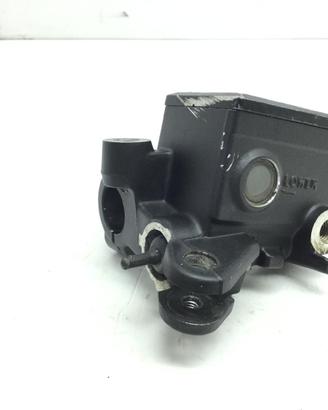 YAMAHA MT-07 700 POMPA FRENO ANTERIORE DESTRA 2014