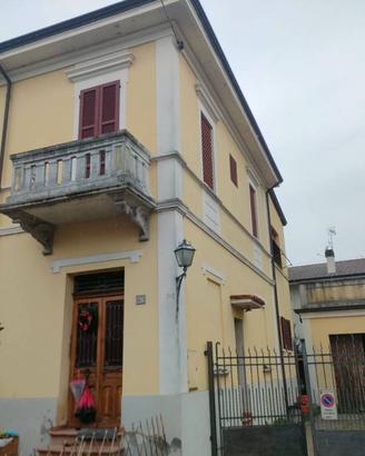 Appartamento di 160 m² con 4 locali e box auto dop