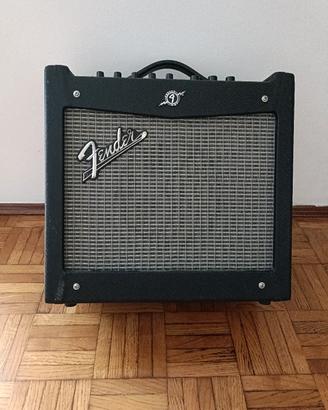 amplificatore per chitarra elettrica 