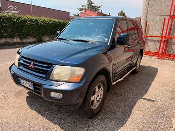 Mitsubishi Pajero 3.2 D 160cv 7 posti
