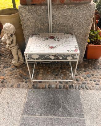 Vaso Portafiori In Ferro Per Ringhiera – Da Appendere Con 2 Ganci, Per Pi Grasse E Balcone, Colore Bianco (Taglia M 20x15,5x11 Cm)