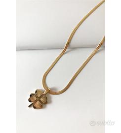 Collana donna acciaio oro pendente portafortuna 