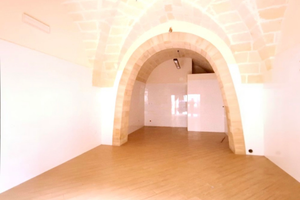 Locale commerciale in centro