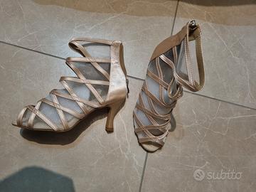 Scarpe da ballo Latino americano BEIGE
